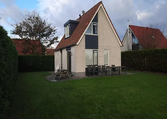 Lovely Holiday Home With Garden